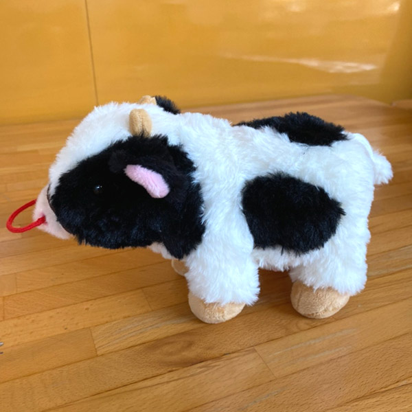 も と鳴くウシさん 渡辺体験牧場 も と鳴くウシさん 渡辺体験牧場